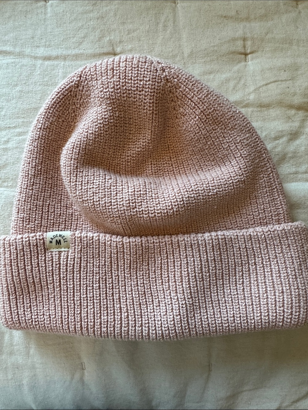 Madewell Beanie in Ballet Pink